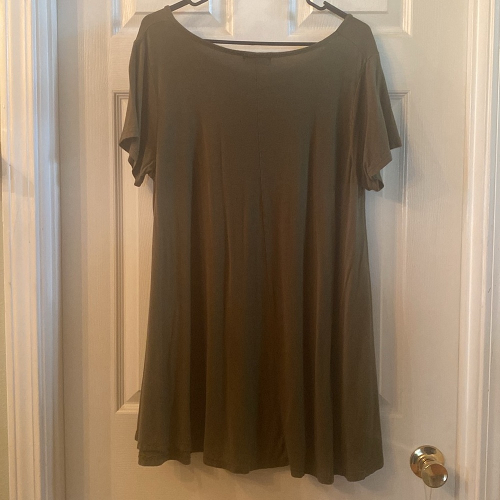 LARACE Olive Green Short Sleeve Dress Tee - Picture 9 of 11